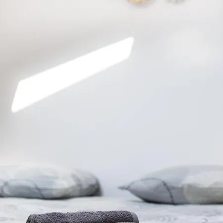 Au Coeur Du Vieil Et à 2 Pas De La Mer... Appartamento